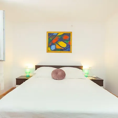 Apartman Colette *