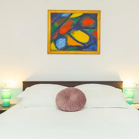 Apartman Colette *